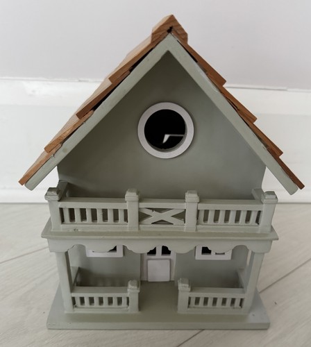 Gardeners eden wooden bird - gardeners,